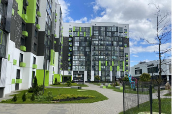 Жилой дом по улице Микояна д. 1 в Копище